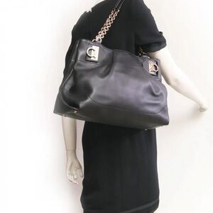 Gorgeous Salvatore Ferragamo Florence Gancini Tote Bag